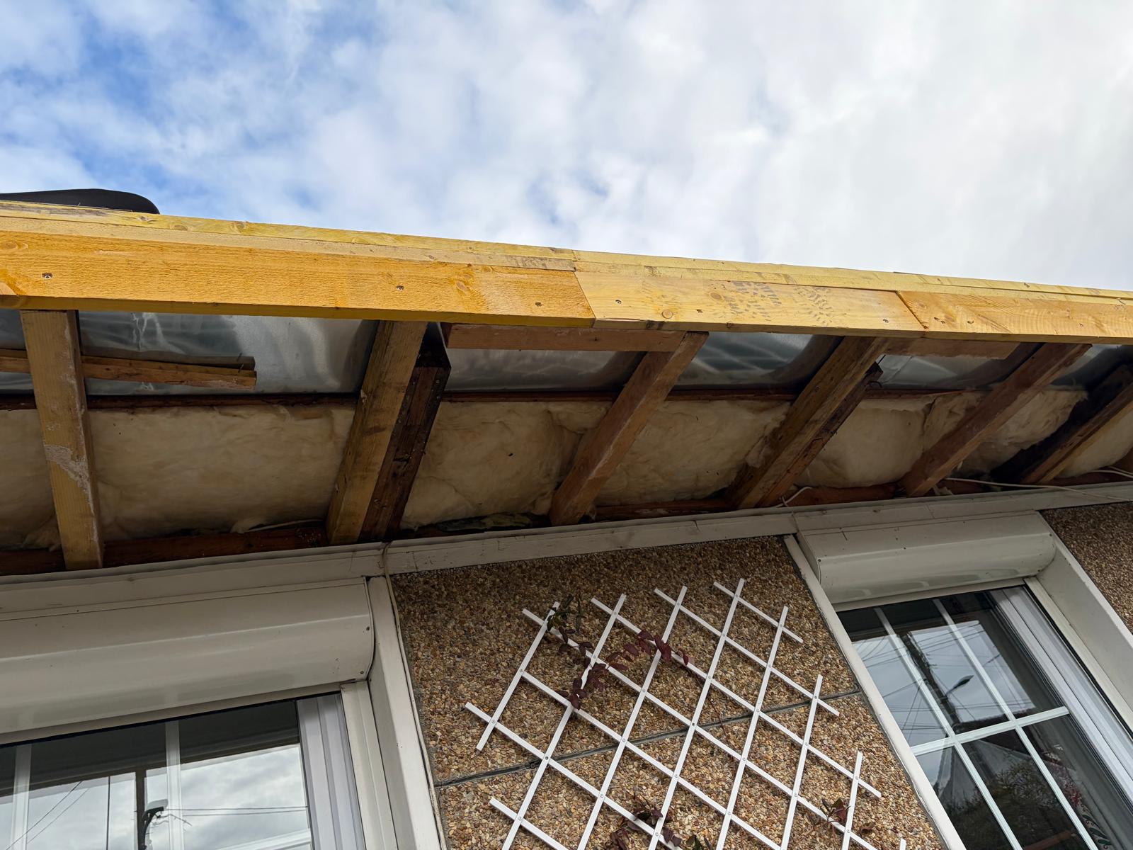 Détail de toiture et finition